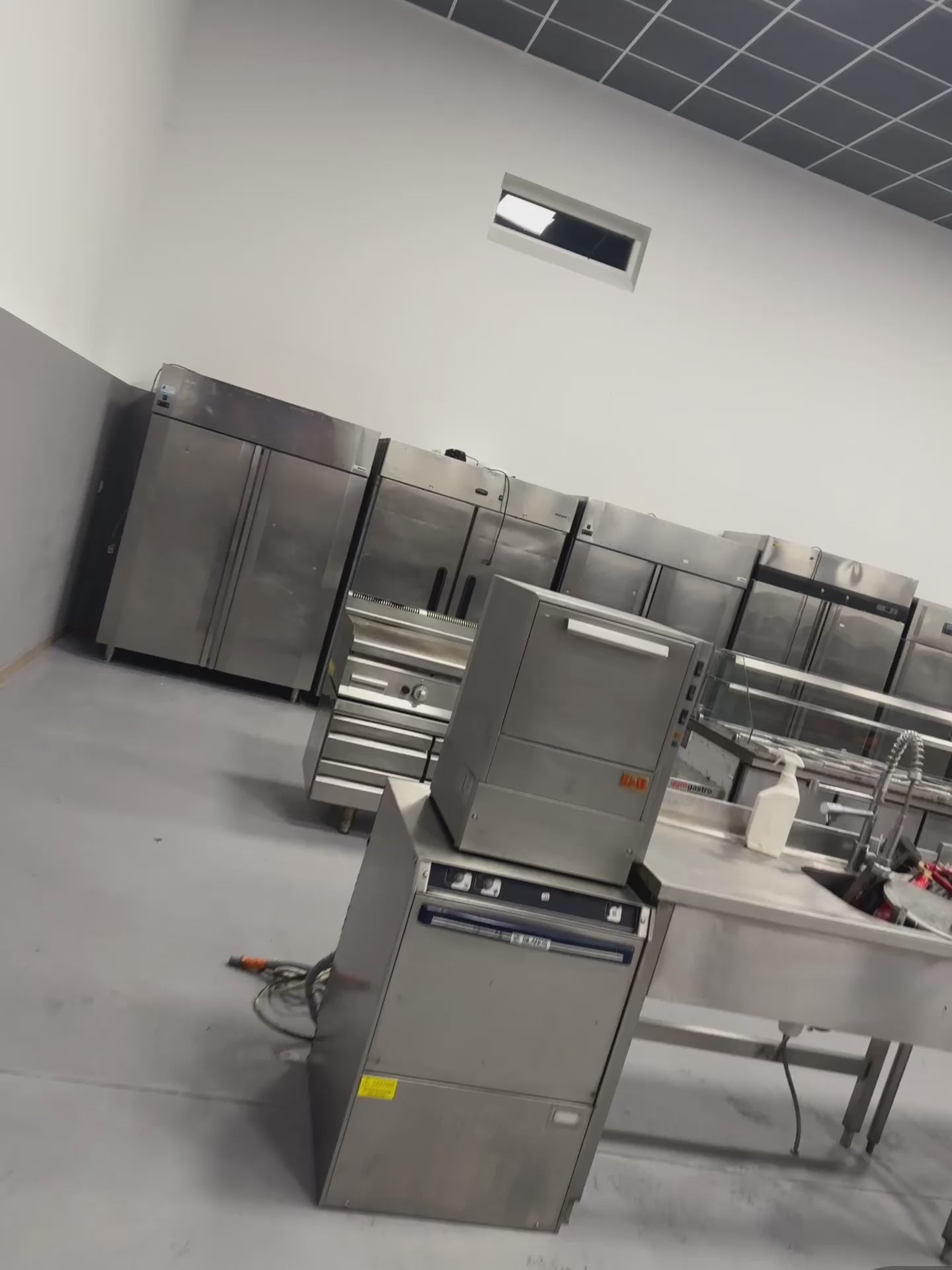 Charger la vidéo : 